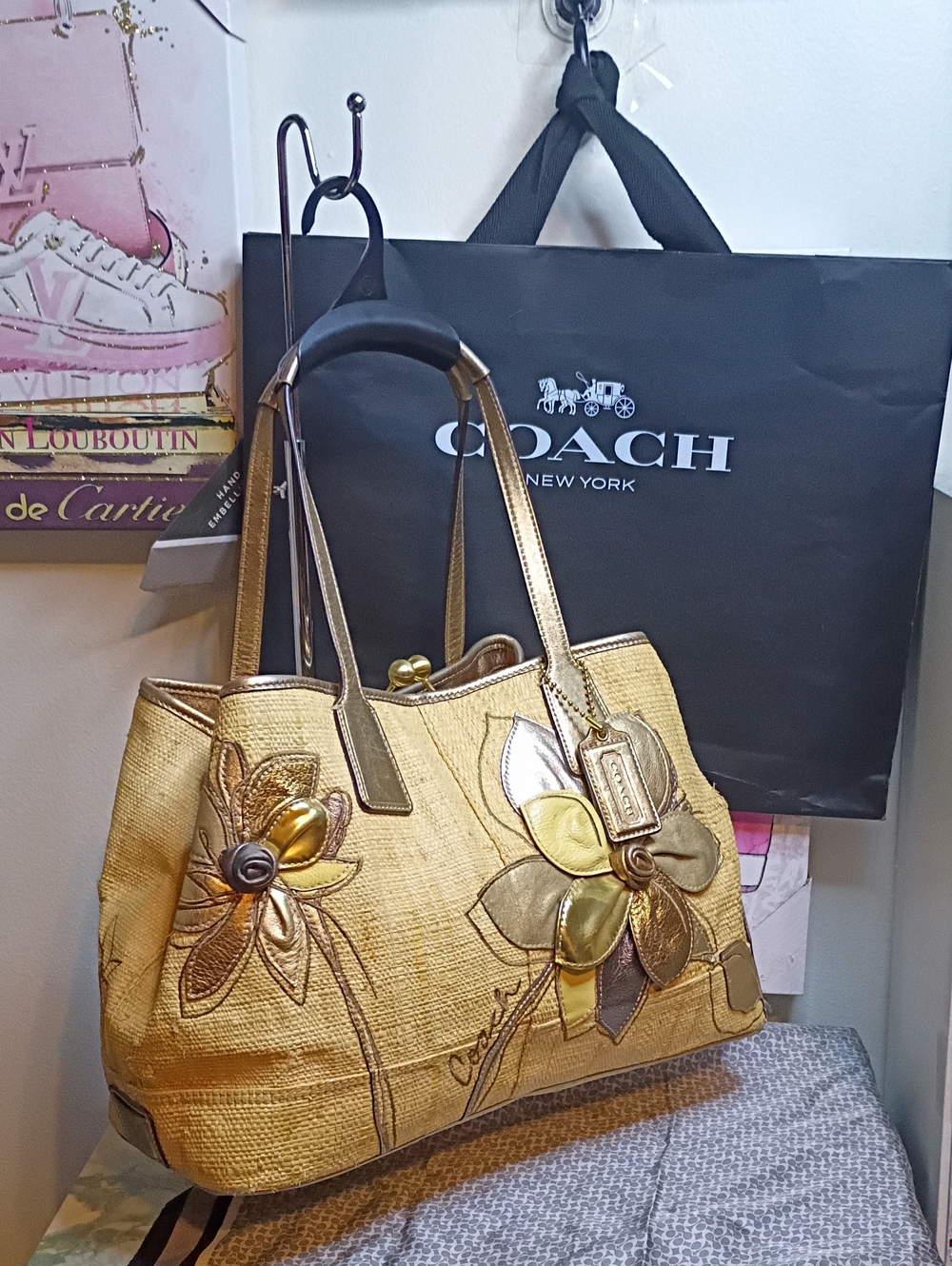 Coach Straw Floral Kiss Lock Tote